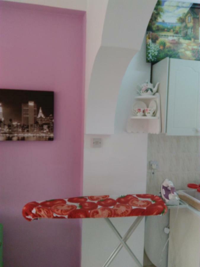 Yiota'S Cute Studio Paphos Exterior foto